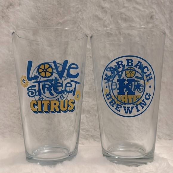 Karbach Brewing- 2 Pint Glasses - Picture 1 of 4